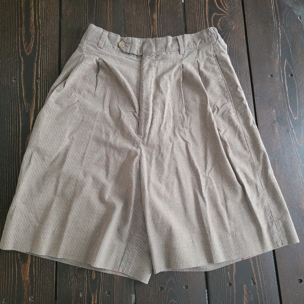 Vintage high waisted shorts